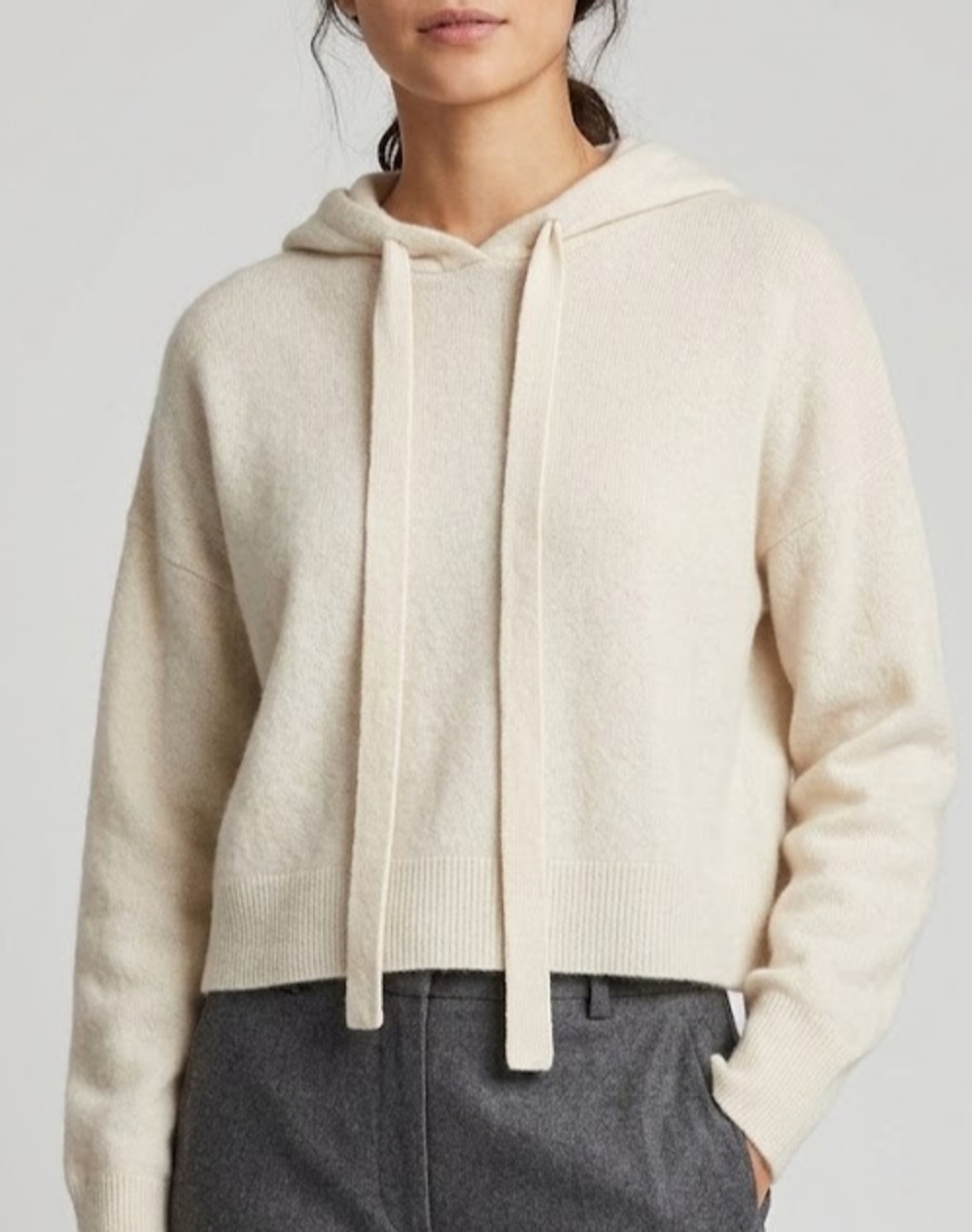 Express 100% Cashmere Hoodie Sweater Womens Medium Cream Ivory Knit Pullover M
